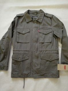 NEW LEVI'S LM9MC766 CHA MEN'S LARGE 4-POCKET  LOGO-PRINT FIELD JACKET GRAY NWT SIZE SMALL Levi's Utility Jacket With Pockets, Levi's Utility Jacket, Levi's Khaki Outerwear With Pockets, Levi's Streetwear Outerwear With Pockets, Pocket Logo, Field Jacket, Gray Jacket, Logo Print, Vest Jacket