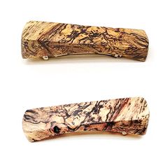 Each barrette is one of a kind. They are hand made from unique woods, sanded smooth and sealed with clear Tung oil to bring out the natural beauty of the wood and to preserve it for a long useful life. The wood is secured to a quality metal 3 inch clip and is carved to follow contour of the hair clasp. The dimensions range from 3 1/2 - 4 1/2 inches long x 1 - 1 1/2 inches wide. These hair clips are highly durable and made to last. I have worn mine dozens and dozens of times. Each barrette is uni Hair Clip Unique, Wooden Jewelery, Whittling Projects, Unique Hair Clip, Wooden Things, Wood Jewelery, Hair Clasp, Tung Oil, Ponytail Holder