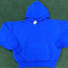 New Unopened Youth Unisex Yeezy Hoodie’s Size Small Oversized Blue Hoodie For Streetwear, Blue Hoodie For Streetwear, Blue Hoodie With Pockets For Streetwear, Blue Hoodie For Streetwear Sportswear, Blue Sportswear Hoodie For Streetwear, Yeezy Jacket, Yeezy Gap Hoodie, Yeezy Hoodie, Gap Hoodie