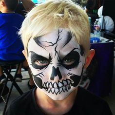 Love this skull by Ronnie Mena Boy Halloween Makeup, Skeleton Face Paint, Pirate Makeup, Handmade Halloween Decorations, Extreme Makeup, Face Paint Makeup, Scary Halloween Costumes, Halloween Makeup Tutorial