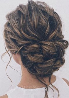 Picture-Perfect Textured Updo If your updo consists of different elements or features different textures, it looks more sophisticated, and this textured updo hairstyle will... Wedding Updo Texture, Textured Updo Wedding Brunette, Beach Wedding Hairstyles Updo, Bride Updo Brunette, Front View Of Updos Wedding, Textured Wedding Updo, Textured Bridal Updo, Brunette Updo Wedding, Bridal Hair Brunette