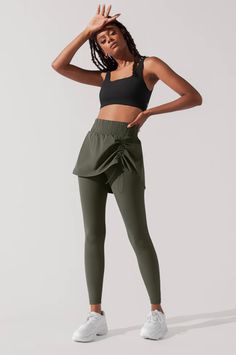 Meet your hiking bff. With a buttery-soft legging and bungee-style skirt, your next adventure offers full-coverage and and an oh-so-cute wardrobe staple. Features + Fit • Pinch-free, elastic waistband• Built-in, full-length legging • Pockets• Anti-cameltoe• Bungee drawcord for convertible hem length • 27�” (69 cm) Recommended for heights 5’4” to 5’7 (163 cm to 170 cm) Fabric + Care Outer Skirt: 85% Nylon 15% Spandex; Inner Leggings: 77% Polyester 23% Spandex Buttersmooth Single BrushedCare: Wash Brunch Sweater, Climbing Ivy, Magenta Sweater, Cassey Ho, Hot Pink Sweater, Walking Exercise, Buttery Soft Leggings, Color Block Jacket, Long Sleeve Jumpsuit