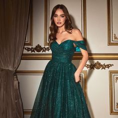 The Elegant Dress That Is Perfect For A Formal Event Is Made Of Delicate Glitter Tulle, Which Makes The Skirt Voluminous Creating A Light Image, While The Off Shoulder Neckline Will Complement The Image With Exquisite Jewelry. Fabric: Tulle Length: Tea Length Colour: Emerald Neckline: Off Shoulder Silhouette: A-Line Sleeve: Sleeveless Back: Zipper Embellishments: Glitter Occasion: Romantic Date/Evening/Dinner, Wedding/Bridesmaid, Graduation, Fashion Show, Visiting Theater/Museum/Restaurant, Banq Tea Length Prom Dress, Short White Dress Wedding, Knee Length Wedding Dress, Tea Length Dress, Mini Wedding Dresses, Cinderella Divine, Layered Tulle Skirt, Formal Party Dress, White Short Dress