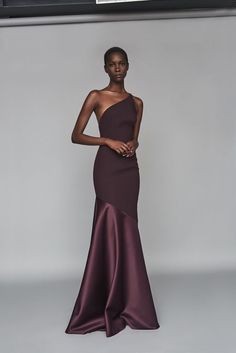 Brown Black Tie Dress, Evening Dresses Birthday, Black Tie Dress Code, Black Tie Dress, Gala Dresses, Looks Chic