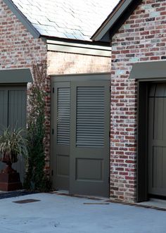 an image of two garage doors with the words tips and tricks for choosing exterior thin colors color palette