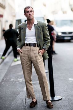 Mexico City Fashion Men, French Style Men, Masculinity Quotes, Beige Hose, Quotes Empowering, Paris Fashion Week Men, Empowering Words