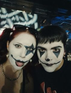 Jester Makeup The Garden, The Garden Face Paint, Greyday Makeup, The Garden Makeup Jester, Juggalo Couple, Couples Clown Makeup, Juggalo Nails, Clown Makeup Couple, Juggalo Makeup Faces Reference