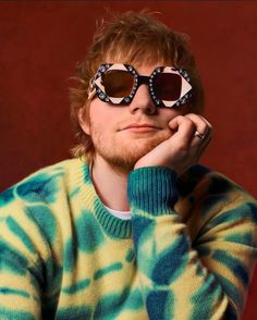 Ed Sheeran Richard Curtis, Image Moto, 10 Interesting Facts, Van Morrison, Got7 Yugyeom, Marvin Gaye, Arya Stark, Maisie Williams, Interesting News