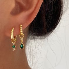 Emerald Green Prom Accessories, Gold And Emerald Earrings, Gold Green Jewelry, Gold And Green Jewelry, Green And Gold Jewelry, Grad Jewelry, Green And Gold Earrings, Emerald Green Jewelry, Green Earring