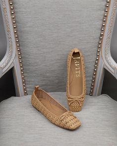 A women’s classic ballet flat for sale on line is crafted of crochet raffia straw and finished with matching napa leather binding and delicate front bow to feminine effect. The ever chic Parris Raffia is fully lined with lightweight, breathable mesh so your entire foot is ventilated and will never overheat. The leather footbed with built in arch support insures all day walking comfort. built in arch support for all day comfort all over ventilation genuine napa leather padded footbed and trim pul Beige Woven Leather Flats, Chic Woven Leather Ballet Flats With Round Toe, Chic Woven Leather Ballet Flats For Spring, Chic Intrecciato Weave Flats, Chic Woven Leather Ballet Flats, Elegant Summer Woven Leather Flats, Chic Ballet Flats With Woven Sole, Chic Summer Ballet Flats With Textured Sole, Chic Flats With Woven Sole