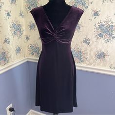 Beautiful Dark Purple Knee Length Dress Great For Cocktail Party, Office, Wedding Guest And Any Other Semi Formal Occasion. Vneck And Back With Knotted Detail At The Bust. Length Is About 37.5”. Has Some Stretch To It. Color May Vary Slightly Due To Screen Resolution. Purple Knee Length Dress, Pink Sheath Dress, Pink Strapless Dress, Sleeveless Knit Dress, Burnt Orange Dress, Pink Summer Dress, Black Striped Dress, Geometric Print Dress, Black Sweater Dress