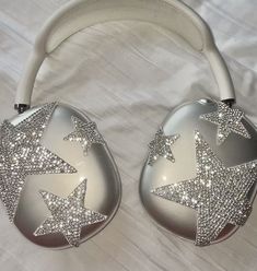 Headphone Decoration, Cute Headphones, Apple Headphone, Airpods Max, Star Girl, Apple Products, Bling Bling, Girly Things, بلاك بينك