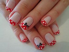 Delicadeza é muito pouco para dar como adjetivo à essas unhas belíssimas!!! Tudo para suas unhas em: www.… | Mickey nails, Minnie mouse nails, Stylish nails designs Nails Disney Designs, Nails Disney, Disney Acrylic Nails, Cruise Nails, Mickey Nails