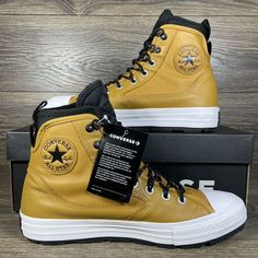 Converse Men's Chuck Taylor All Star All Terrain Wheat Waterproof Sneakers Boots Converse Chuck Taylor Leather, Leather Chuck Taylors, Boots Outfit Men, Chukka Sneakers, Mens Business, Kicks Shoes, Fantastic Shoes, Shoes Outfit Fashion, Waterproof Sneakers