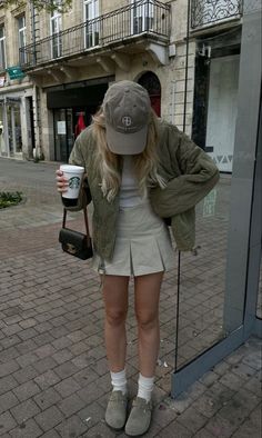 Clogs Aesthetic Outfit, Skirts With Birkenstocks Outfit, Boston Burke Outfits, Boston Birkenstock Outfit Aesthetic, Birkenstock Suede Clogs Outfit, Boston Birkenstock Aesthetic, Boston Clogs Outfit Women Summer, Birkenstock Outfits Summer, Suede Shoes Outfit Women