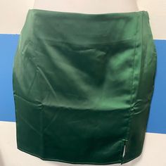 Nwt Vici Green Mini Skirt Sz Xs Casual Satin Lined Skirt, Casual Satin Skirt For Party, Satin Party Skirt, Green High Waist Skort For Party, High Waist Green Skort For Party, Green Skort For Night Out, Casual Green Skort For Party, Green Mini Skort For Night Out, Green Lined Mini Skirt For Night Out