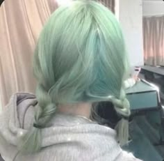 Light Green Hair, Green Hair Color, Air Bangs, Bangs Wig, Hair Color Purple