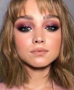 Makeup To Try, Editorial Make-up, Drag Make-up, Pink Eye Makeup, Braut Make-up, Makijaż Smokey Eye, Beauty Make-up, Makeup Guide, Make Up Looks