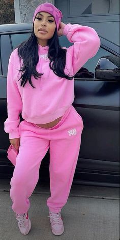 Two Piece Sweat Suit Outfit, Pink Joggers Outfit, Lazy Cute Outfits, Sweat Suits Outfits, Track Suits, Cute Birthday Outfits, Joggers Outfit, Swag Outfits For Girls, Pink Themes