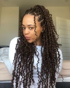 Mixed Race Curly Hairstyles, Mini Passion Twists Crochet, Passion Twists With Bangs, Curly Twists Braids, Brown Passion Twists, Small Passion Twists, Goddess Passion Twists, Boho Passion Twists, Mini Passion Twists