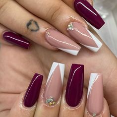 Maroon Nails Design Ideas, Marron Nails Acrylic, Bordo Nails Design, Maroon Nail Ideas, Bordo Nails, Maroon Acrylic Nails, Nails Maroon, Maroon Nail Designs, Maroon Nail