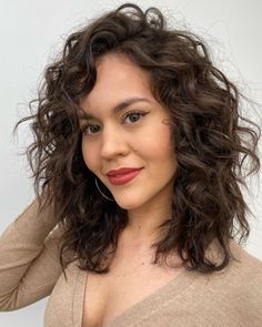 Wash And Go Haircuts, Shoulder Length Hairdos, Shoulder Length Curls, Wash And Go, Hairdos For Curly Hair, Shoulder Length Hair Cuts, Long Layered Hair