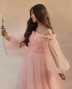 Pastel Pink Prom Dress, Prom Dresses Flowy, Pink Flowy Dress, Debut Gowns, Peach Gown, Pink Tulle Dress, Fairytale Gown, Cute Outfits With Leggings, Pink Prom Dress