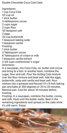 the recipe for chocolate cake is shown in two different languages and includes instructions to make it