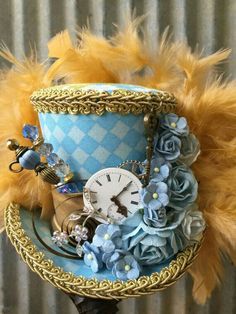 Alice In Wonderland Clock, Alice In Wonderland Clocks, Gold Hat