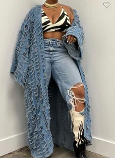 Denim open cardigan/duster maxi distressed long wide bell sleeves Light blue denim will be in stock thurs august 22nd. Duster Outfit, Denim Diy Clothes, Denim Duster, Denim Diy, Upcycled Fashion, Light Blue Denim, Fall Fashion Outfits, Open Cardigan, Denim Outfit