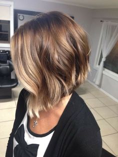 Beautiful Haircuts, Bob Hairstyles For Fine Hair, Short Hair Balayage, Penteado Cabelo Curto, Hair Color And Cut, Great Hair, Brunette Hair Color, Balayage Hair, Short Hairstyles