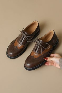 Two-tone Women's Vintage Oxford Shoes — Obiono Mary Jane Shoes Womens