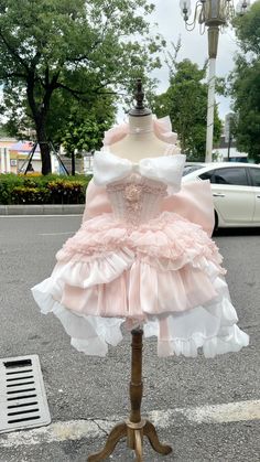 43101744496687|43101744529455|43101744562223 Pink Princess Clothes, Frilly Pink Dress, Pink Elegant Dress, Pink Dress Elegant, Prom Dresses Princess, Pretty Pink Dress, Flower Mini Dress, Prom Dresses Pink, Pink Strapless Dress