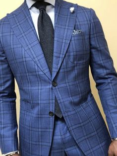 Men’s Plaid Suits, Mens Suit Style, Suit Combinations, Gq Fashion, Slim Fit Suit Men, Look Formal, Designer Suits For Men, Celebrity Design, Mens Fashion Classy