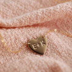 Dainty Jewelry Gold, Couples Initials, Dainty Gold Jewelry, Friendship Necklace, Heart Shaped Pendant Necklace, 3 Characters, Necklace Initial, Heart Shaped Necklace, Friendship Necklaces