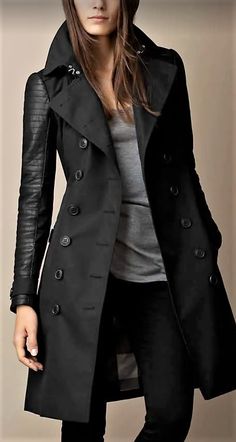 Black Rain Coat Outfit, Black Trenchcoat, Fall Fashion Coats, Leather Coat Womens, Black Trench Coat, Elegant Jacket, Burberry Trench, Leather Sleeves, Burberry Black