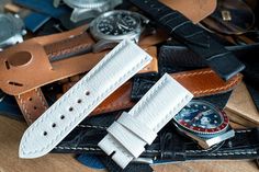 Blancpain Fifty Fathoms, Oris Aquis, Fifty Fathoms, Handmade Watch Strap, Handmade Watch, Vegetable Leather, Leather Watch Strap, White Hand, Painting Edges