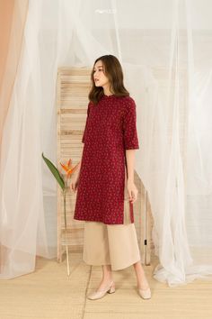 Big Size Outfit, Kurta Women, Asian Style Dress, Vietnamese History, Kurta Neck Design, Desi Clothes