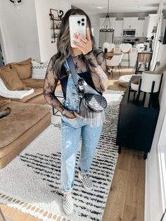 Edgy Sneakers Outfit, Jesse Murphy Concert Outfit, Vans Western Outfit, Dressy Overalls Outfits, Denim Overall Skirt Outfit, Overalls Concert Outfit, 2024 Club Outfits, Casual Hairstylist Outfits, Outfit Ideas Hairstylist