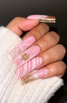 #naildesign #pink #christmas Gem Nail Designs, Evil Eye Nails, Gel Toe Nails, Long Acrylic Nail Designs, Winter Nails Acrylic, Colored Acrylic Nails, Basic Nails, Pink Winter