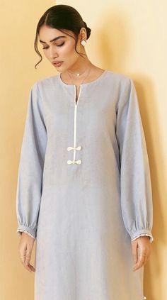 Awesome Shirt Designs, Full Sleeves Design, Kurti Designs Latest, Stylish Short Dresses, Kurta Neck Design, Mode Abaya