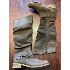 Womens Gabor Brown Suede Leather Knee High Flat Riding Boots, Size 7.5 Preowned. Excellent Condition. Shipped With Usps Priority Mail. Flat Riding Boots, Gabor Shoes, Shoes Womens, Brown Suede, Riding Boots, Suede Leather, Knee High, Bootie Boots, Ankle Boots