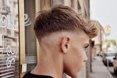 Low Burst Fade, Young Men Haircuts, Best Fade Haircuts, Burst Fade, Beard Haircut, Wavy Hair Men