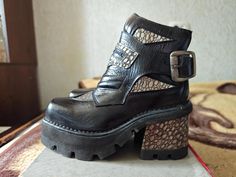 Looks like new, couple times used. 😁 Sizes: EU 36 US 6 UK 3 CM 23 New Rock Boots, Rock Boots, New Couple, New Rock, Couple Time, Lithuania, Boot Shoes Women, Womens Boots, Shoe Boots