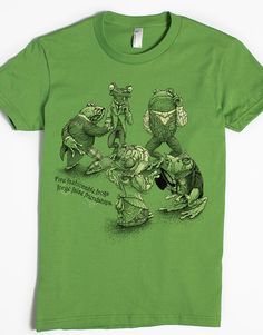 Frog Gift - Women's Screen Print Shirt - Funny Tshirts - Frog Art - Creative Gifts - Toad Shirt - Sm Flannels Womens, Funny Green Shirt With Screen Print, Green Funny Shirt With Screen Print, Novelty Cotton T-shirt With Screen Print, Frog Shirt Aesthetic, American Apparel Style, Frog Tshirt Ideas, Screen Print Shirt, Frog Sweatshirt