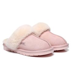 pink ugg slippers 🎀 White Ugg Slippers, Pink Uggs, Premium Brand, Ugg Slippers, Sofia Coppola, Christmas Wish, Australian Fashion