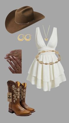 Outfit Jaripeo, Jaripeo Outfit, Jean Dress Outfit, Cowboy Outfits For Women, Vestidos Country, Country Concert Outfits, Denim Dress Outfit