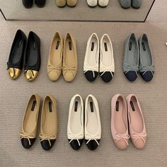 Women's Dress Shoes, Leather Ballet Shoes, Shoes Heels Classy, Casual Chique, Classy Shoes, Estilo Preppy, Fancy Shoes, Girly Shoes, Leather Flat Shoes