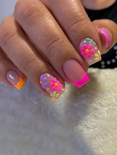 Short Bright Nails Summer, Vibrant Nail Designs, Boring Nails, Short Fake Nails, Basic Nails, Trendy Patterns, Colorful Nails, Easy Nails, Her Nails