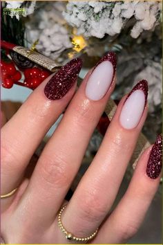 Sparkly French Tip Nails, Sparkly French Tips, Red Sparkly Nails, Red Nail Varnish, Thanksgiving Nails Design Fall, Plaid Nail Designs, Fall Thanksgiving Nails, Classy Nail Art Ideas, Thanksgiving Designs